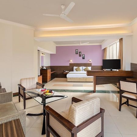 Sangam Hotel, Thanjavur Ngoại thất bức ảnh