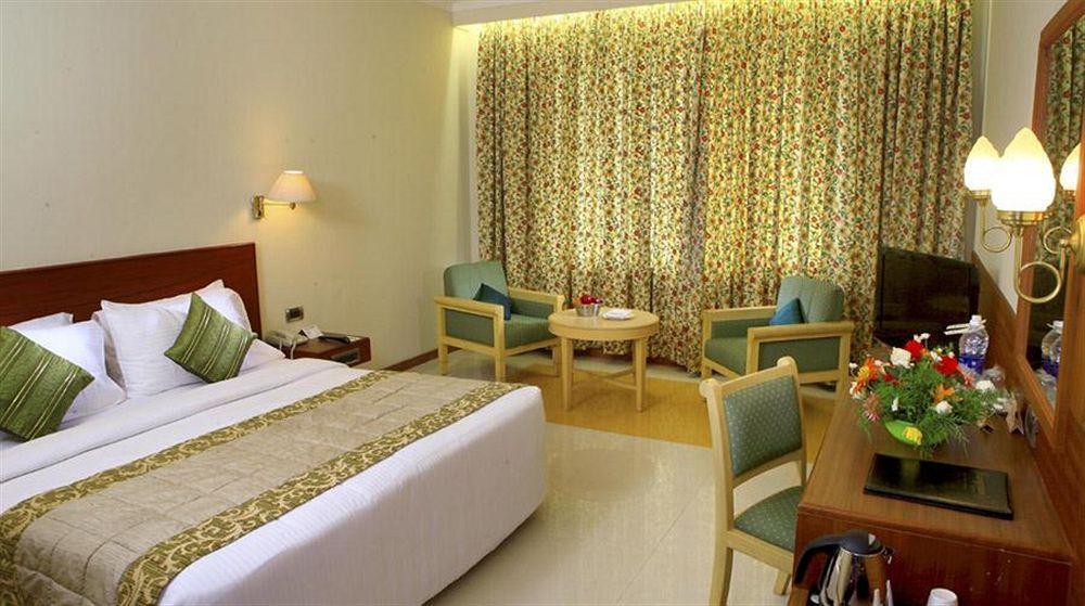 Sangam Hotel, Thanjavur Ngoại thất bức ảnh