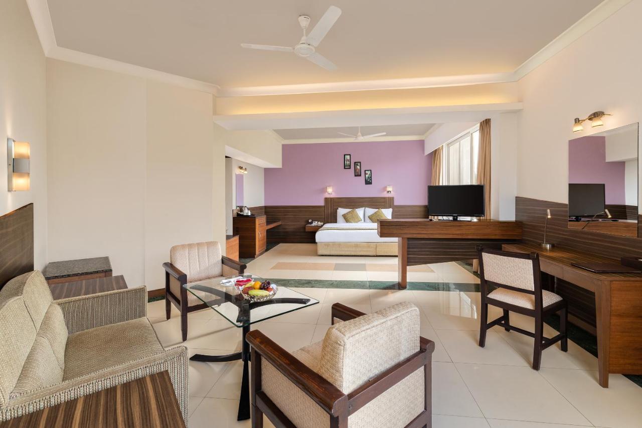 Sangam Hotel, Thanjavur Ngoại thất bức ảnh