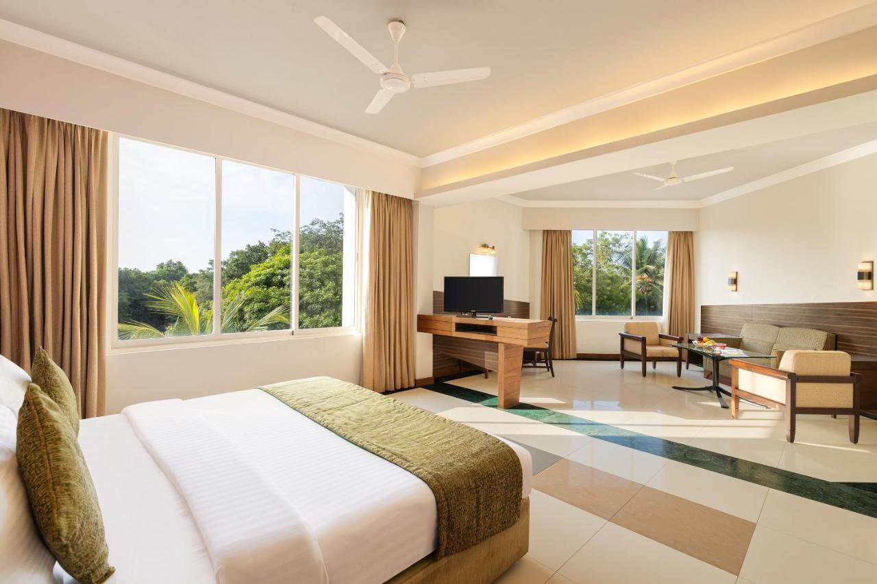 Sangam Hotel, Thanjavur Ngoại thất bức ảnh