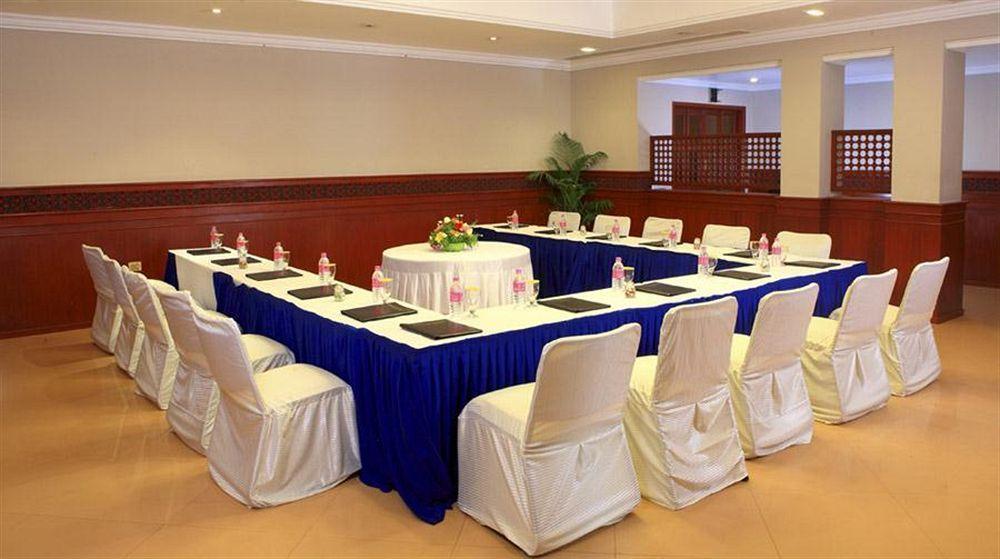 Sangam Hotel, Thanjavur Ngoại thất bức ảnh